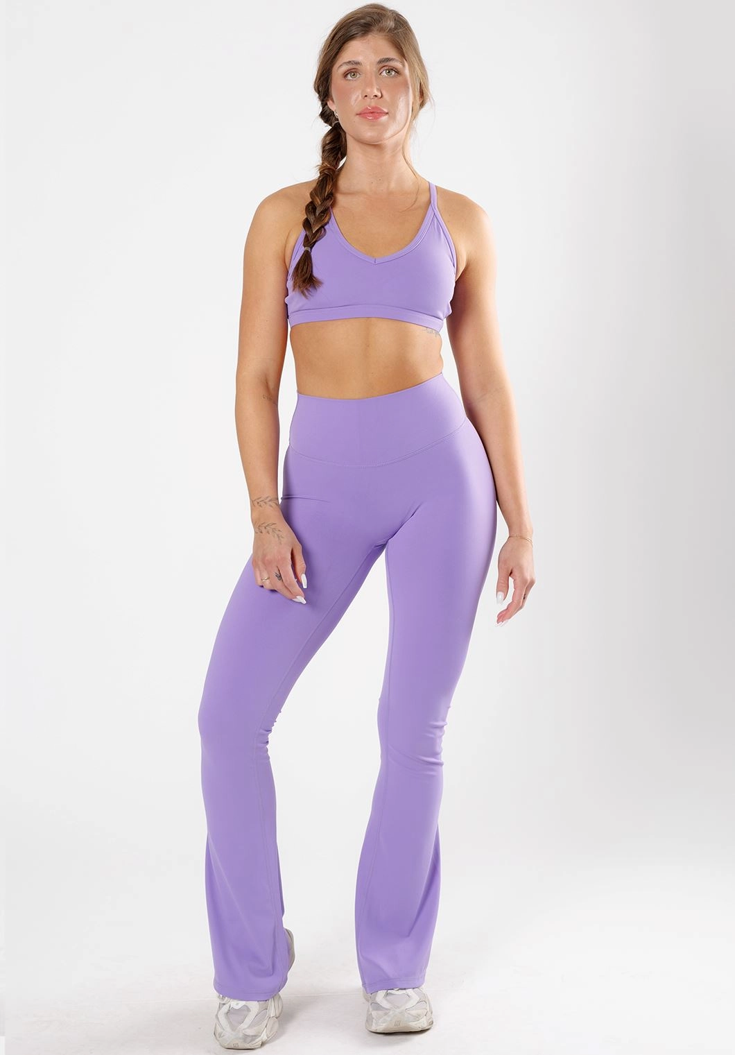 RecStretch Original Sculptseam? Plus Essential Flare Legging 34" Aura Body Wrap