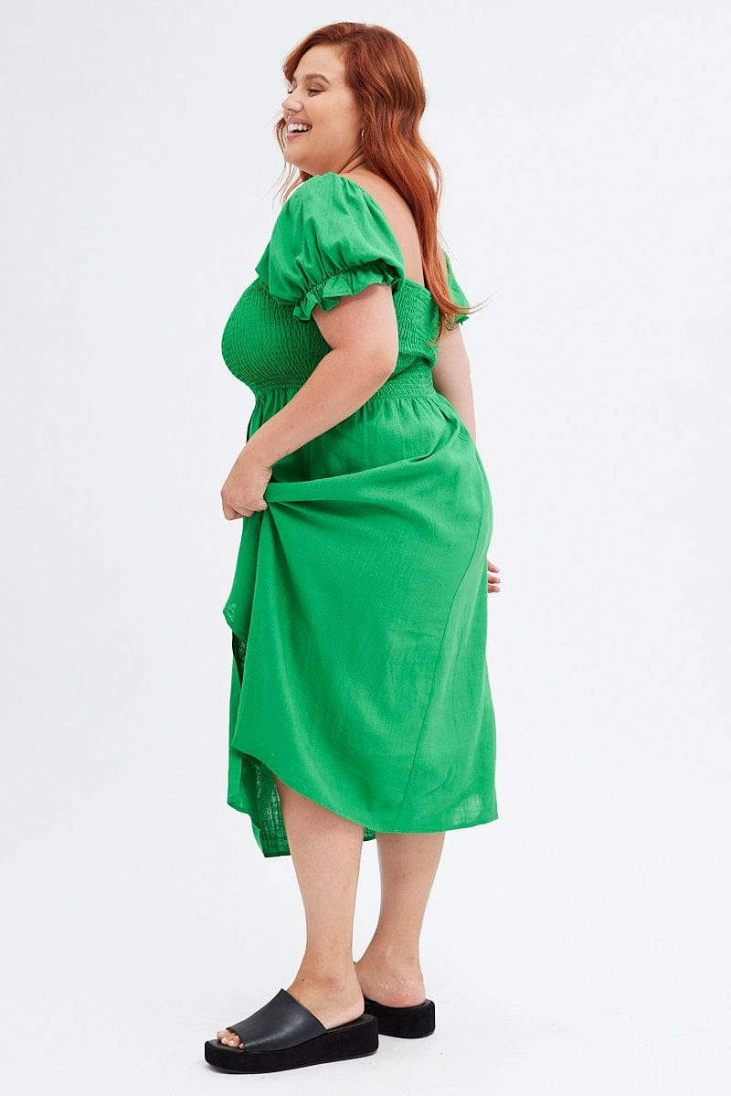 Weekend Edge Fern Shirred Short Sleeve Linen Blend Midi Dress