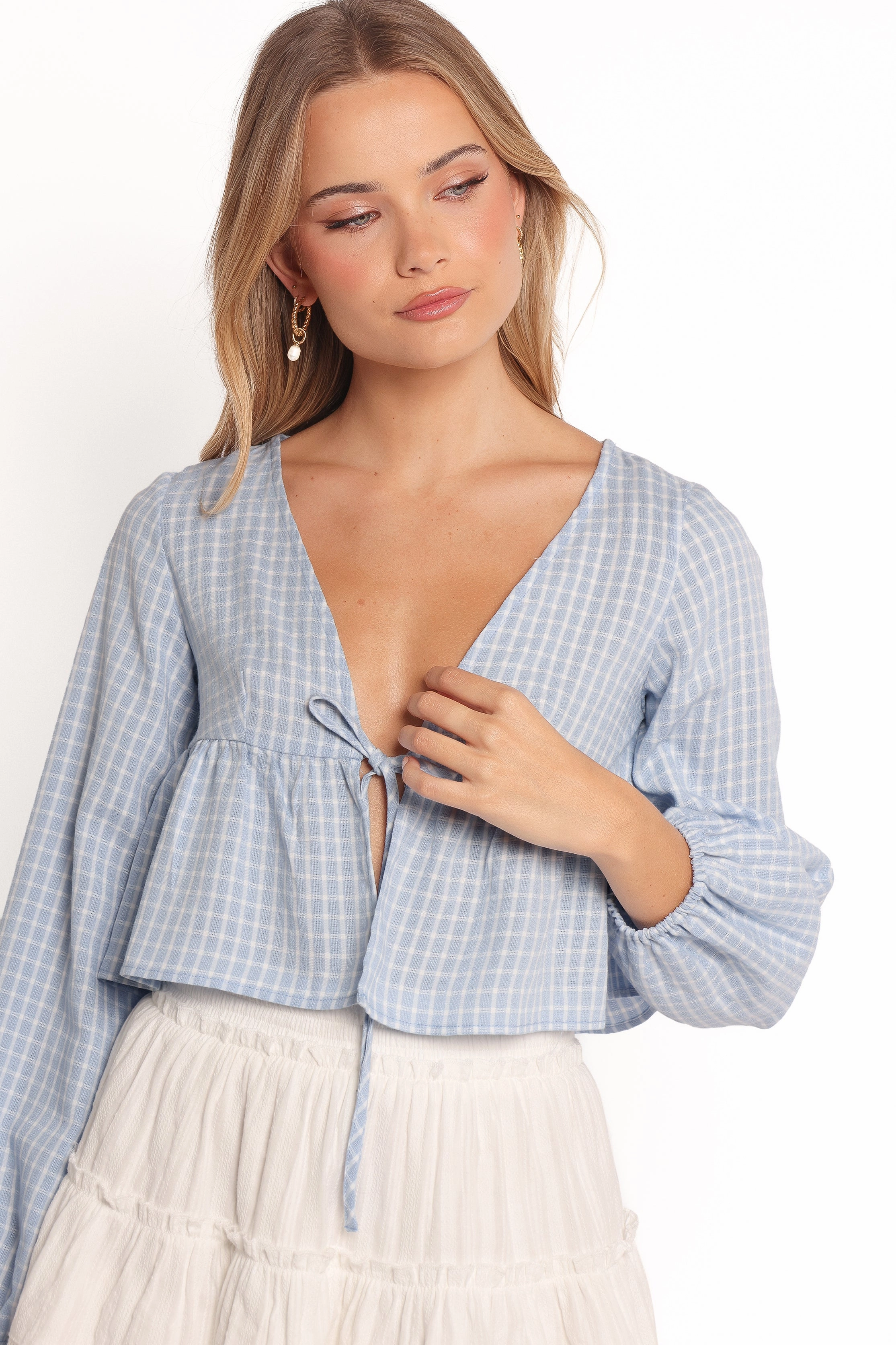 Sundara Long Sleeve Top - Blue Temperature Regulating Chambray Fabric