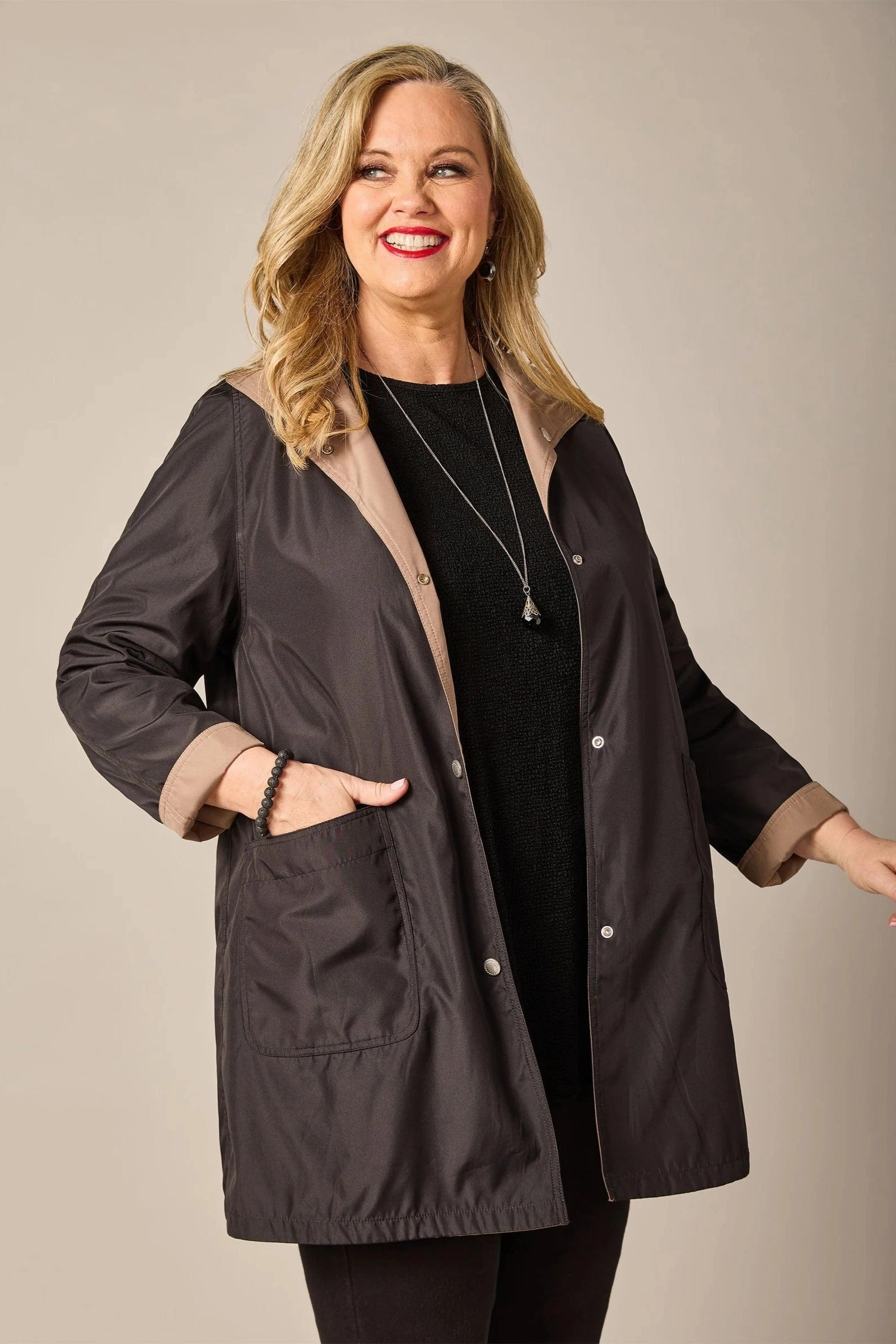 Textured Finish ReinforcedStressPoints Swish - 544025 Reversible Coat