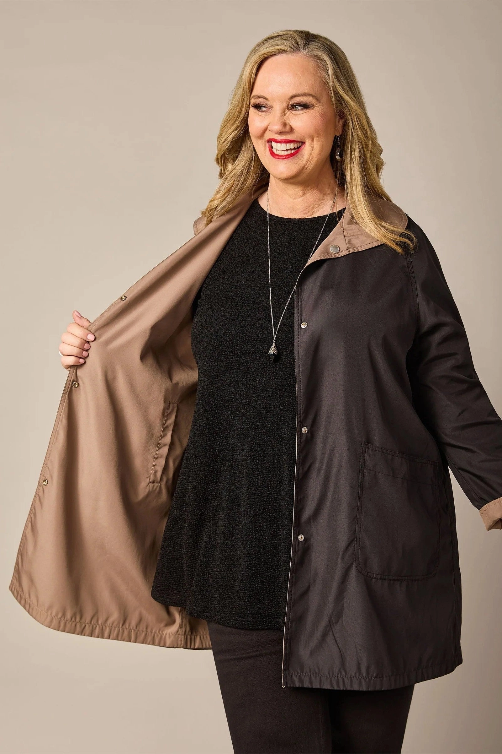 Swish - 544025 Reversible Coat Bonded Collars Functional Pockets Style