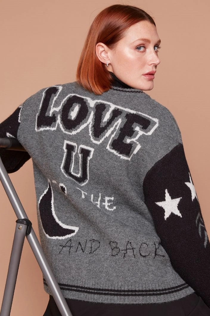 Crisp Detail Carre Noir - 7612 Collegiate Zip Front Sweater