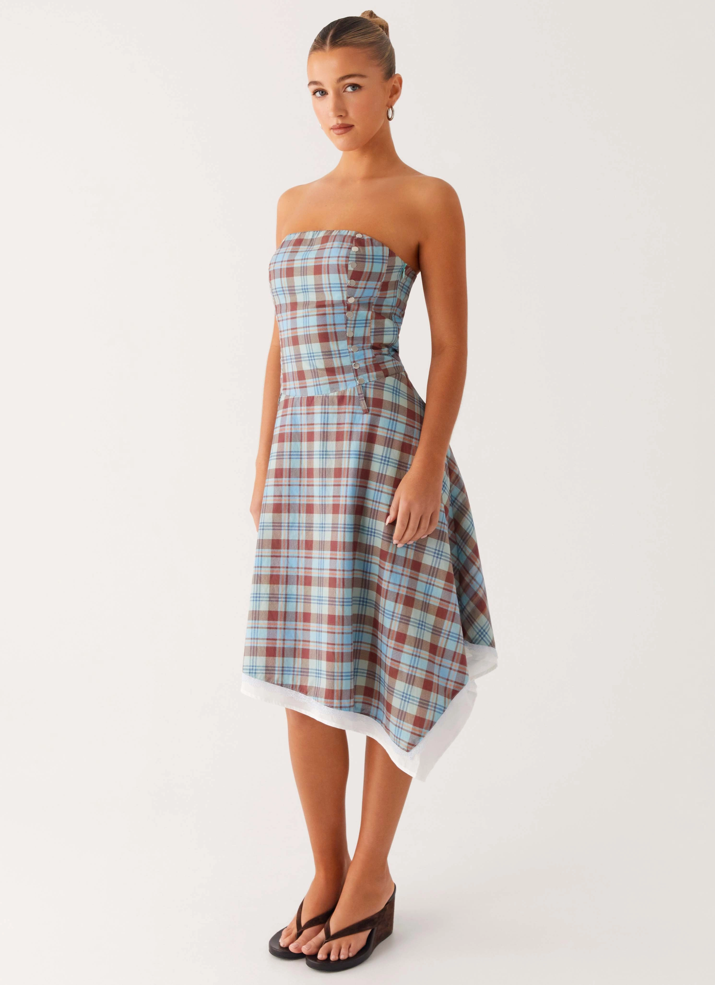 Tonie Strapless Midi Dress - Shoreline Check Light Outfit