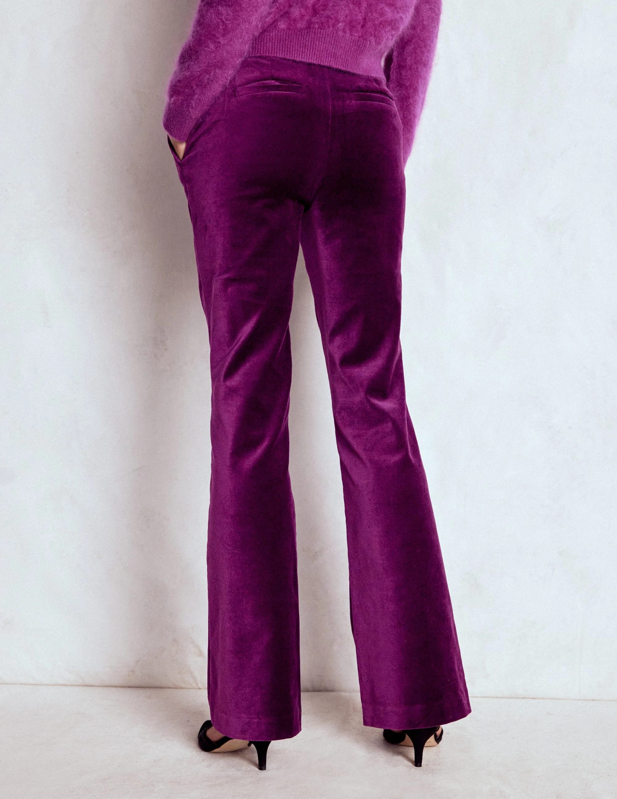 Layer Fit Flexible Comfort Wear Fitted Velvet Flare Trousers-Plum Jam