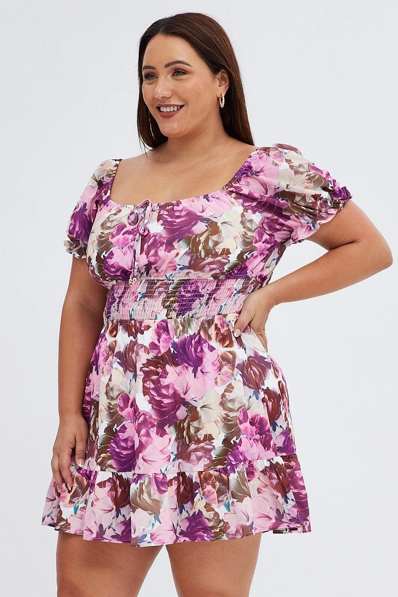 Modern and Feminine Pink Floral Fit And Flare Dress Short Sleeve Gathered Bust