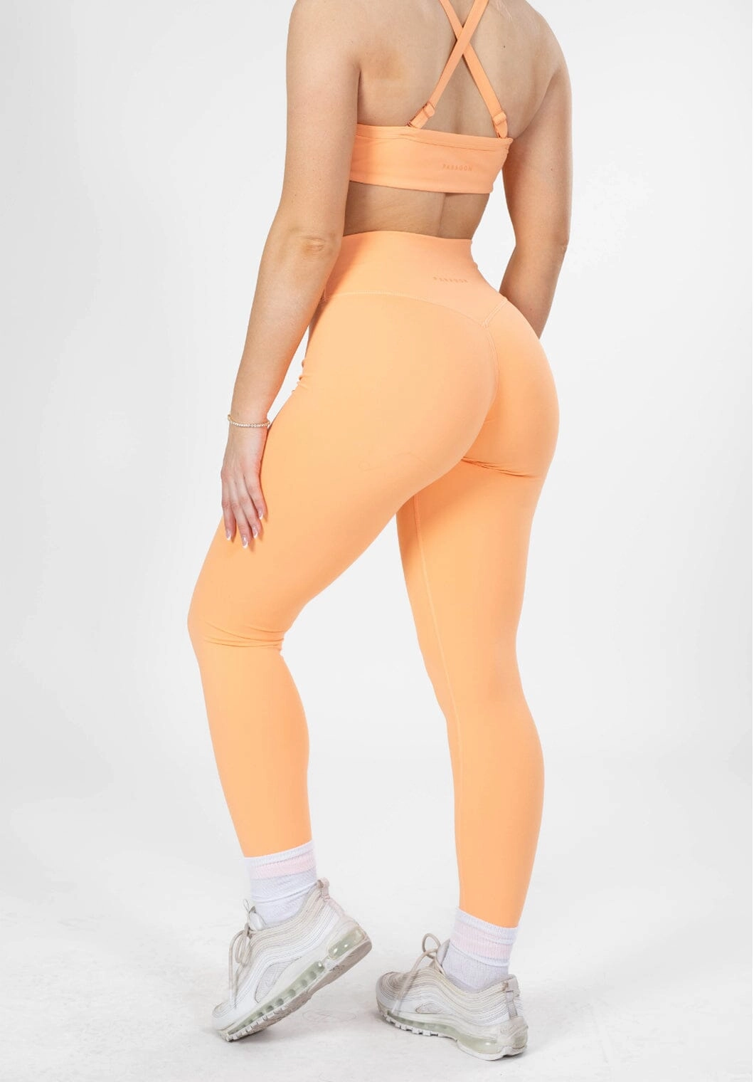 Soft Comfort Fit UltraLux Curve Contour Sculptseam? Legging Orangesicle