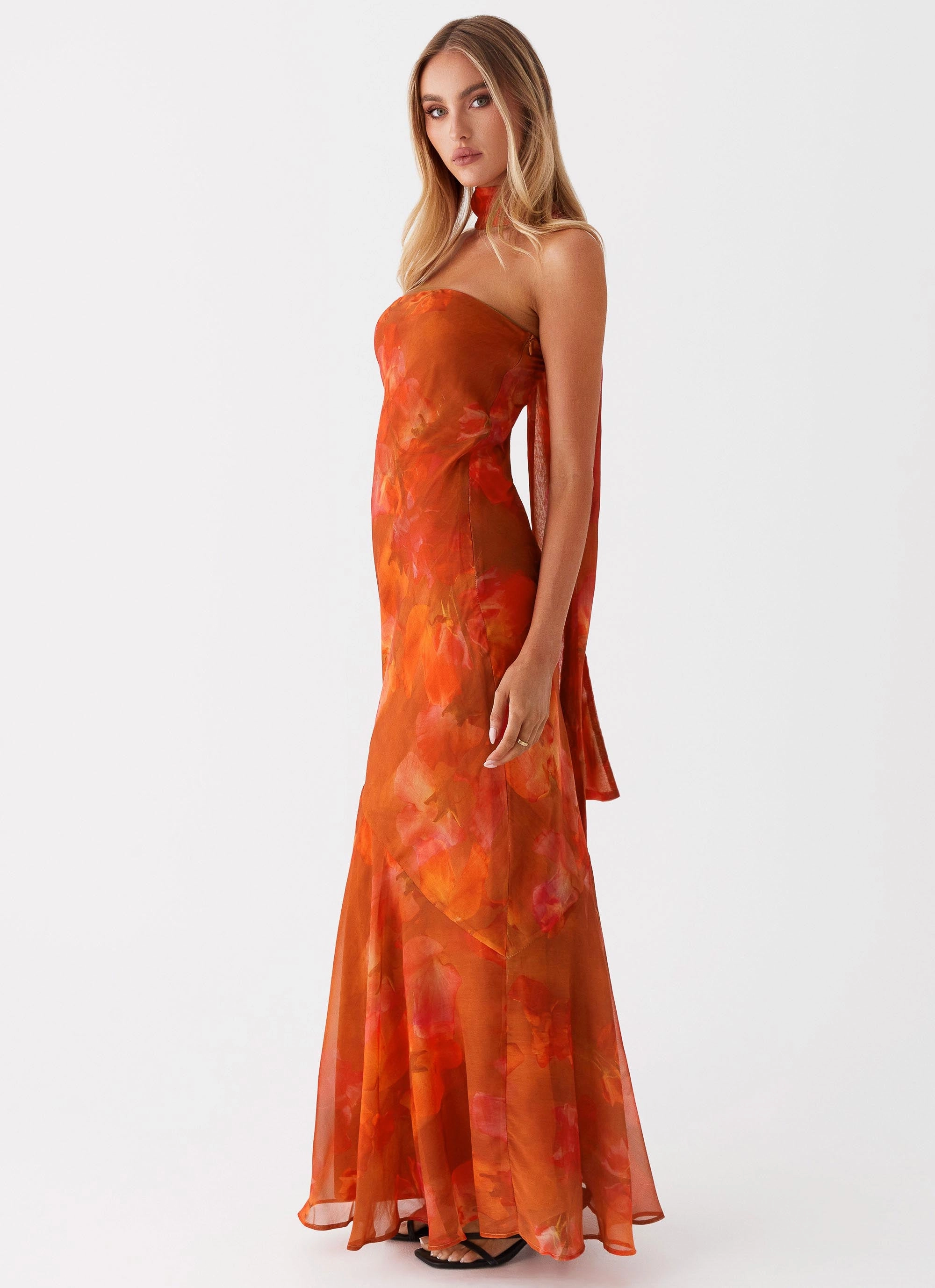 Grace Vibe Under The Pagoda Maxi Dress - Amber