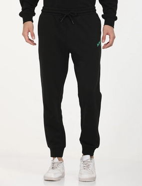 Wrinkle Resistant Finish Men's Black Regular Fit Joggers