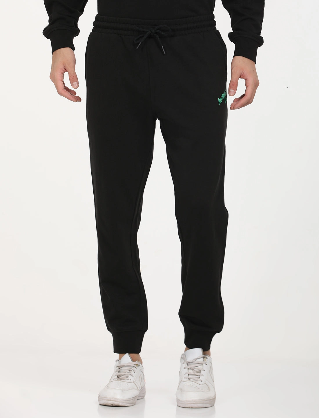 Wrinkle Resistant Finish Men's Black Regular Fit Joggers