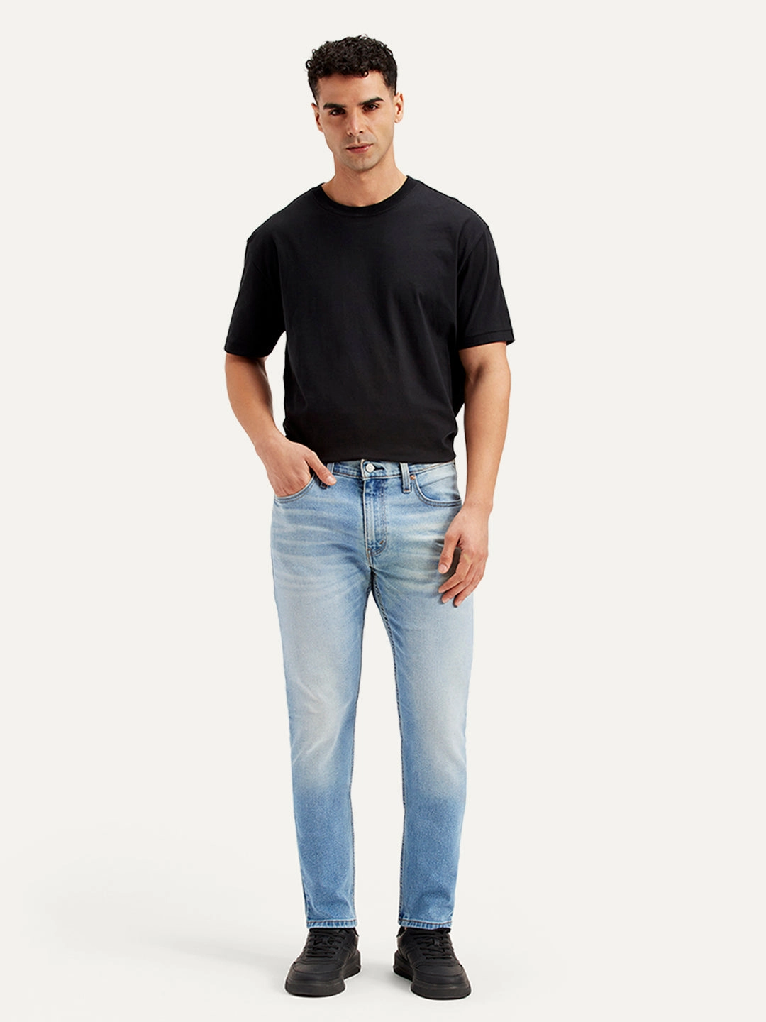 Multipurpose Utility Pockets Men's 512 Light Blue Slim Tapered Fit Mid Rise Jeans