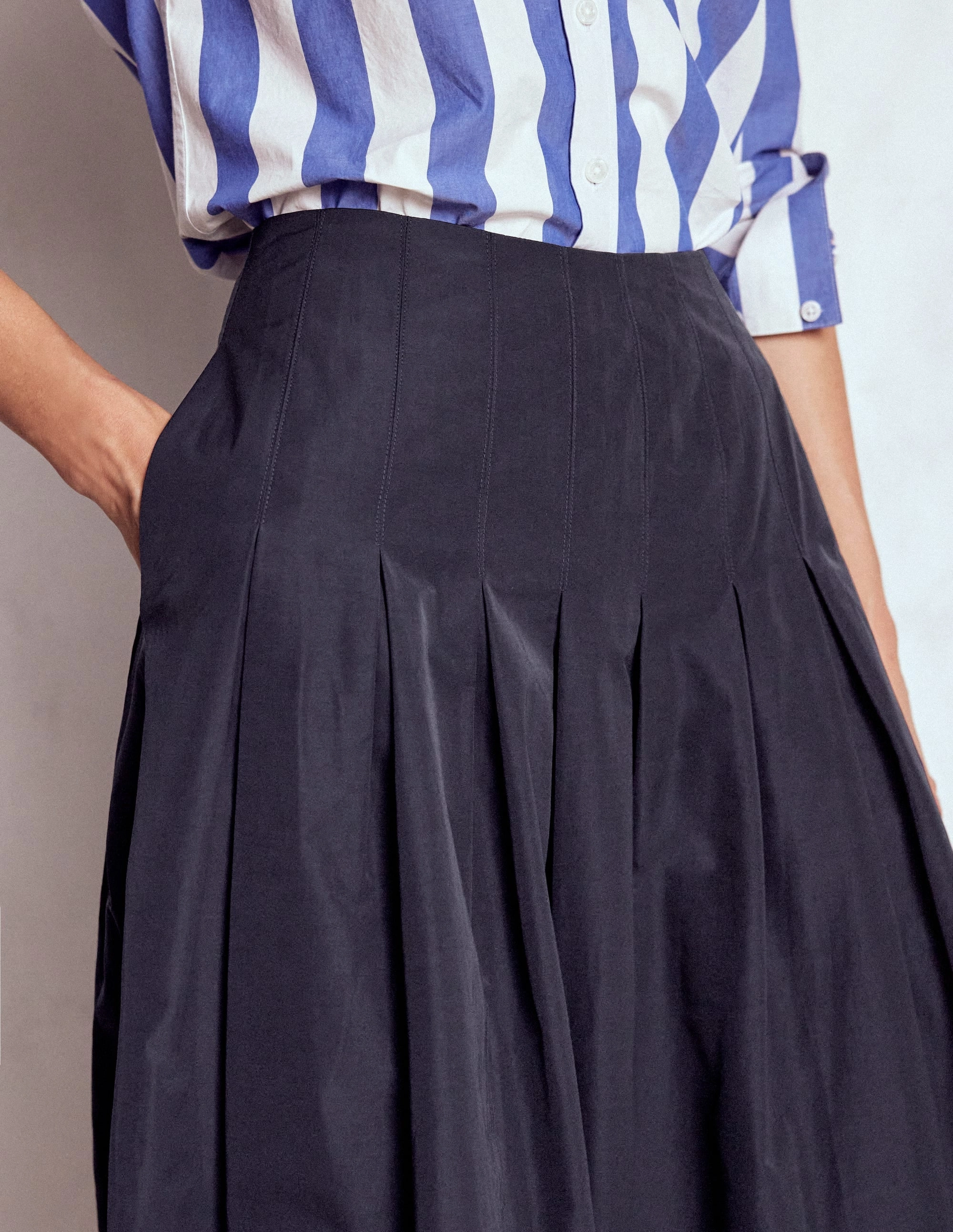 ruffle trim Valentina Taffeta Midi Skirt-Navy