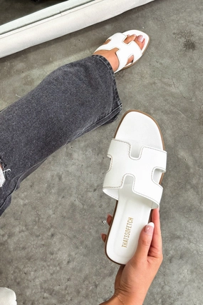 Flexible Fit Valia Slides - White