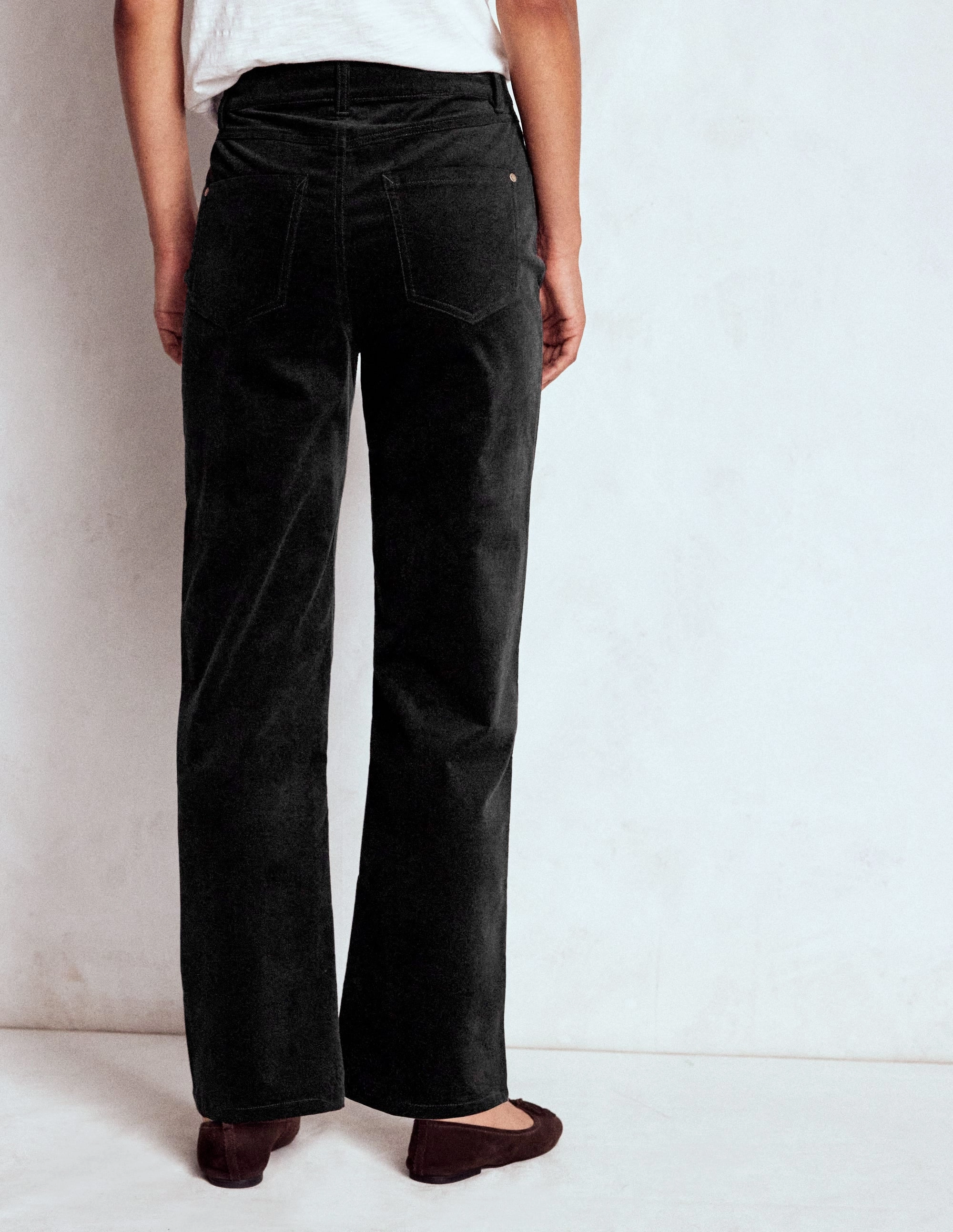 Recycled Polyester Blend Snag Resistant Fabric Velveteen Straight Jeans-Black