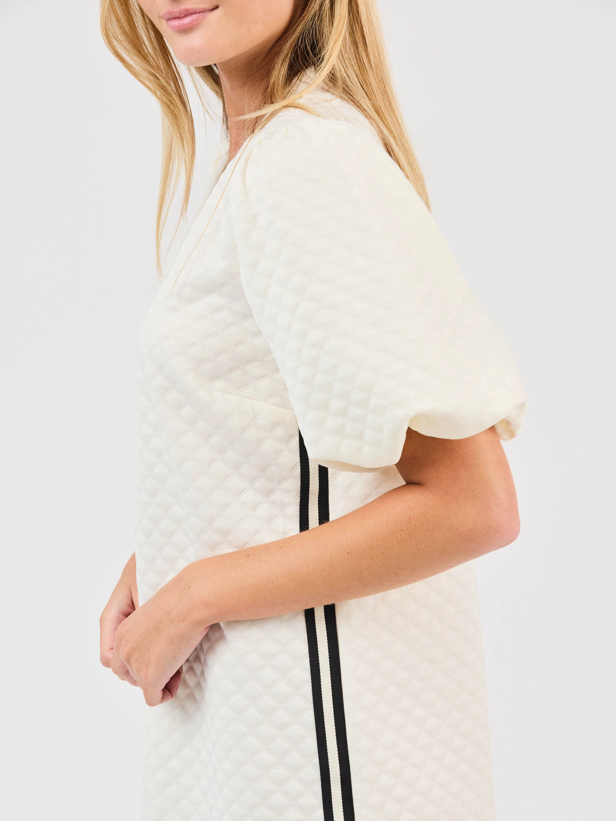 Body Fit Tulle-Overlay FINAL SALE - Stacey Dress | Ivory