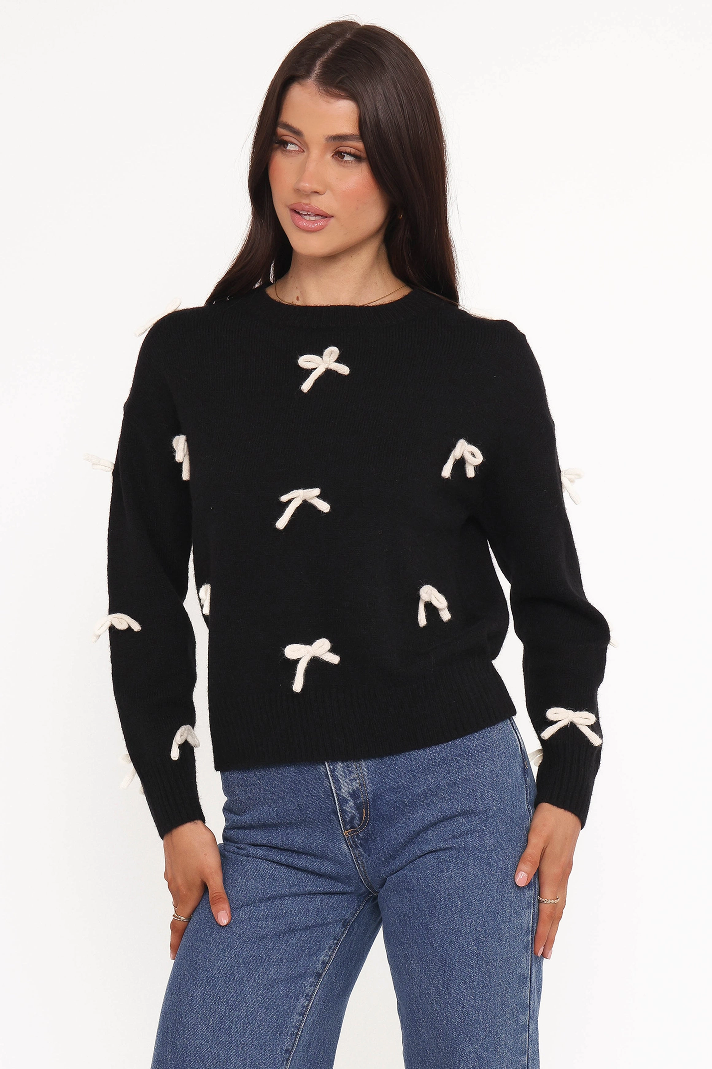 Voss Bow Knit Sweater - Black Yearlong Favorite Street Warmth