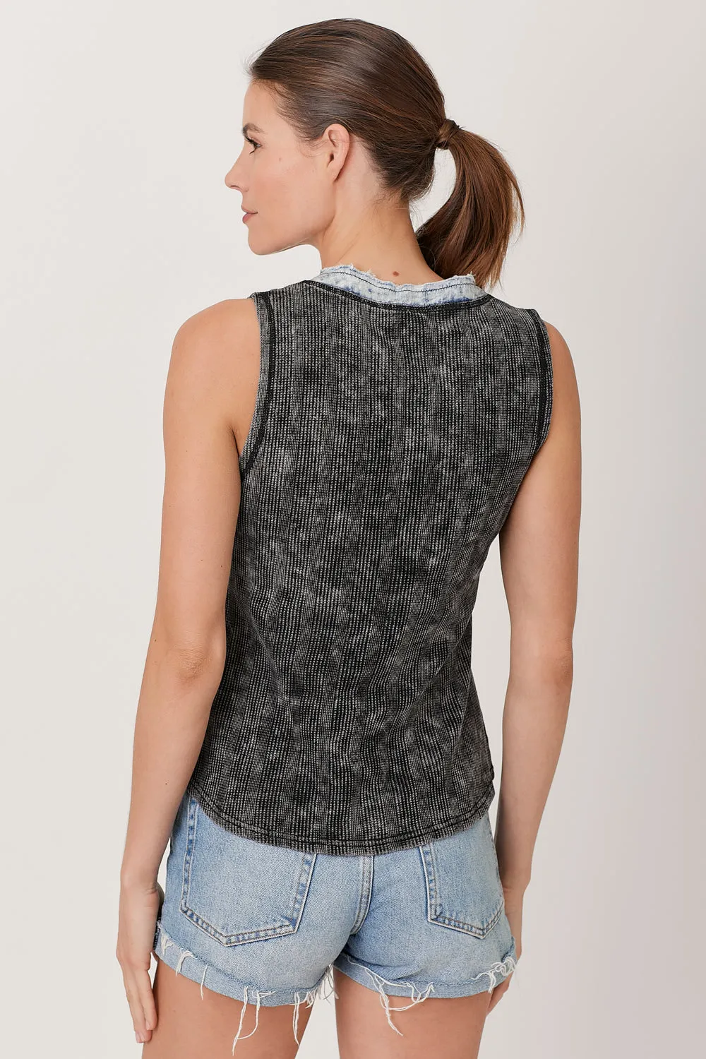 Sporty and Stylish Washed Thermal Sleeveless Henley Top | Black, Cream Linen blend
