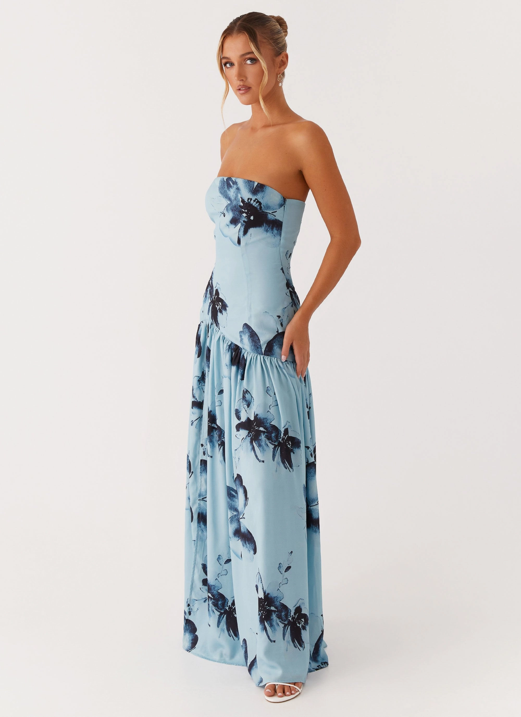 Light Cloud Gift-Worthy Eden Strapless Maxi Dress - Blue Black Floral