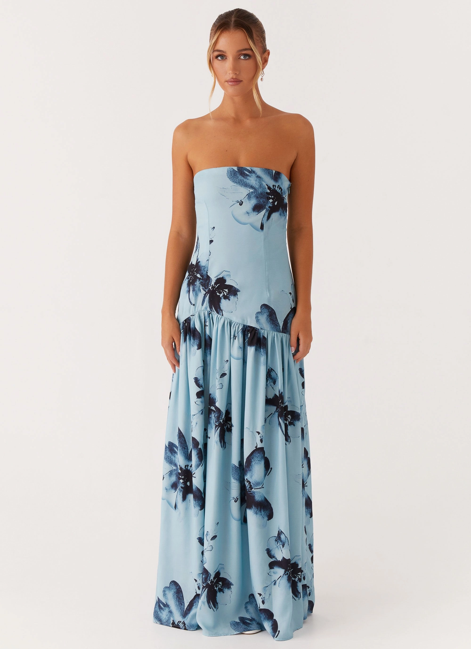 Sleek Look Body Positive Eden Strapless Maxi Dress - Blue Black Floral