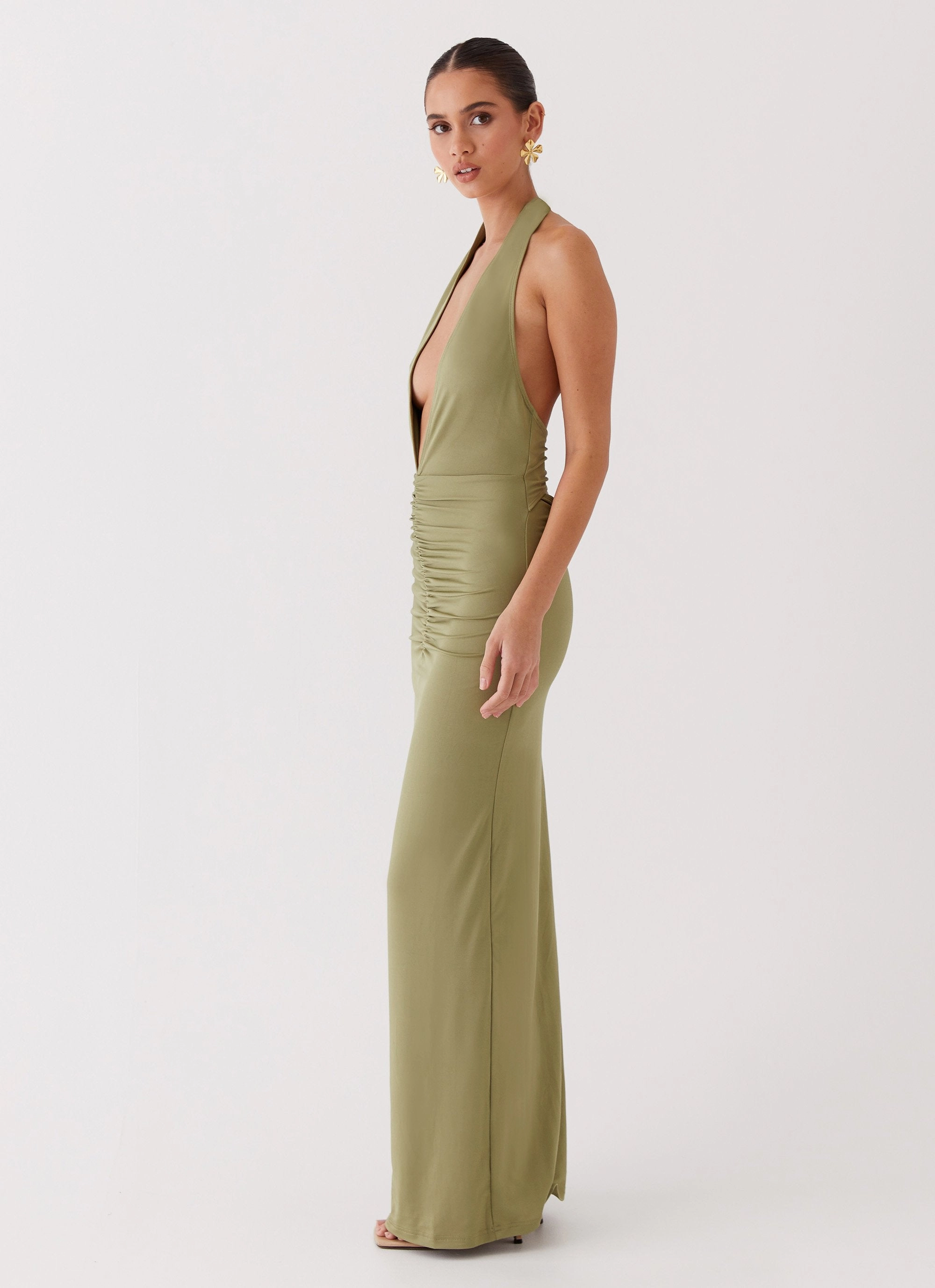 Relaxed Look Modern and Stylish Whisked Away Halterneck Maxi Dress - Olive