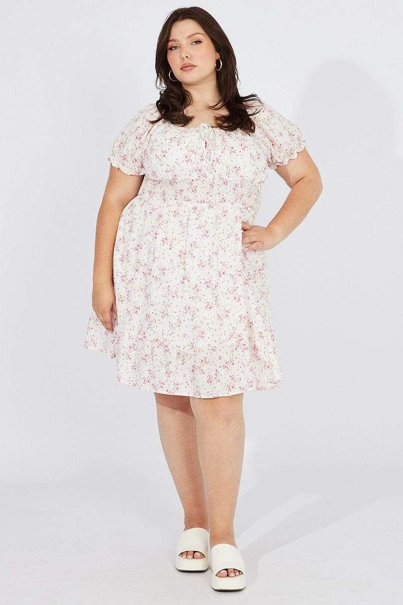 White Floral Fit And Flare Dress Short Sleeve Ruched Bust Cool Simplicity
