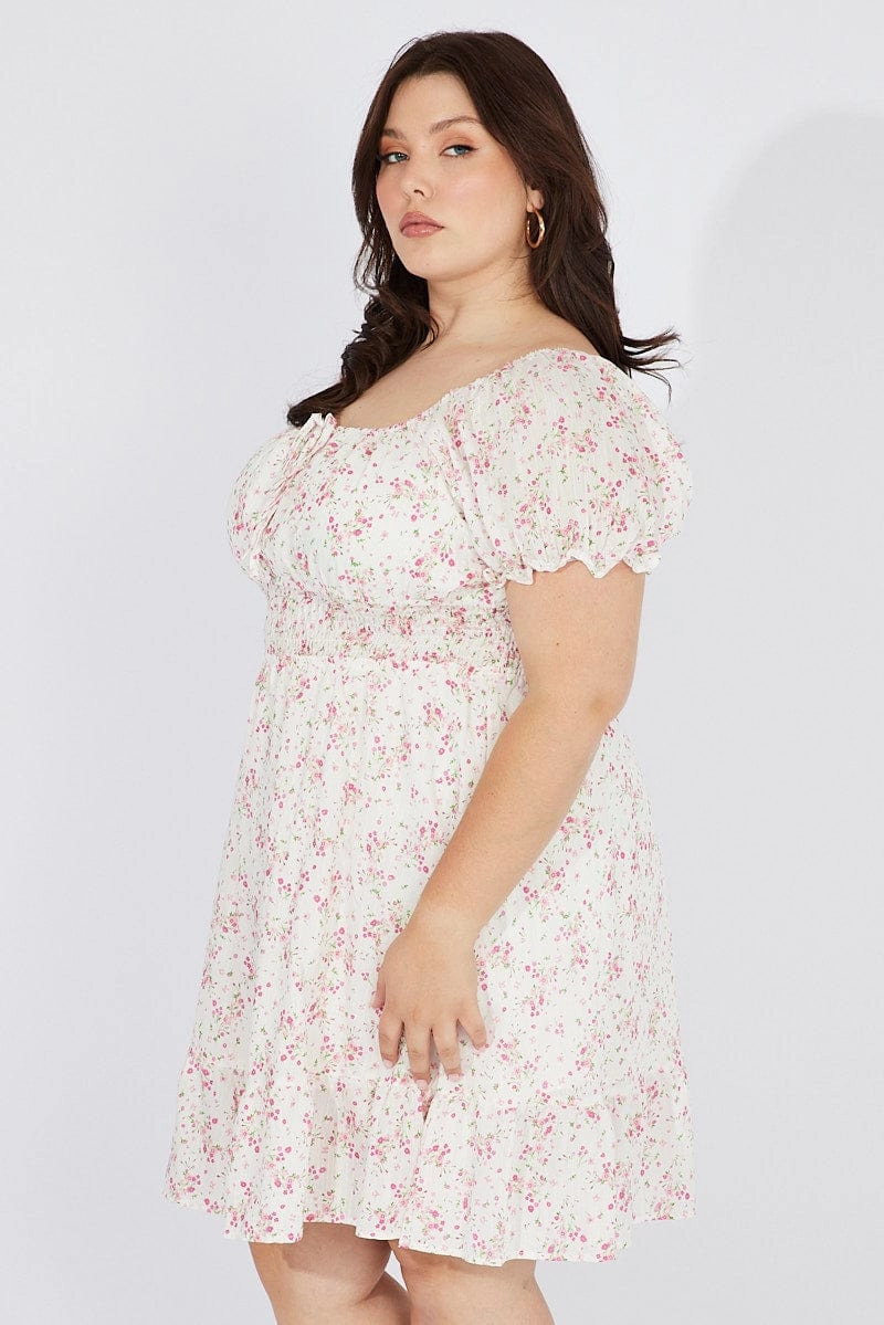 Work-Ready Look Comfortable and breathable White Floral Fit And Flare Dress Short Sleeve Ruched Bust