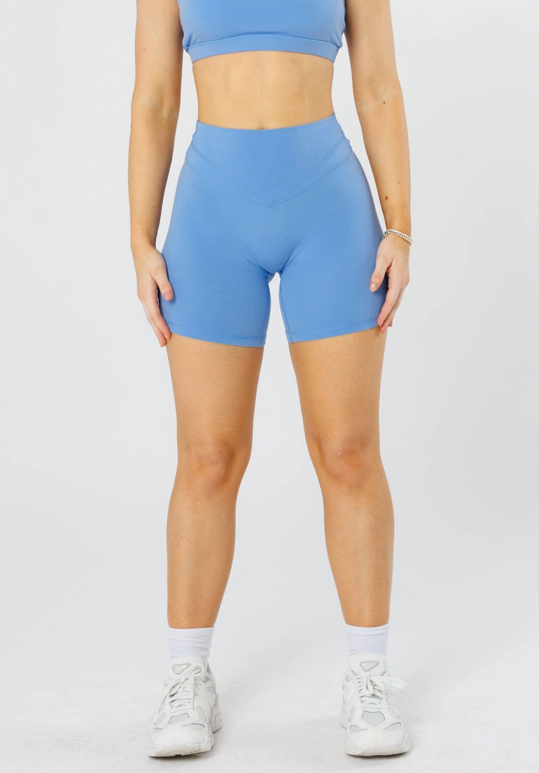 Reluna Icon Sculptseam? Plus Short 6?? Supercharged skateboarding outfit