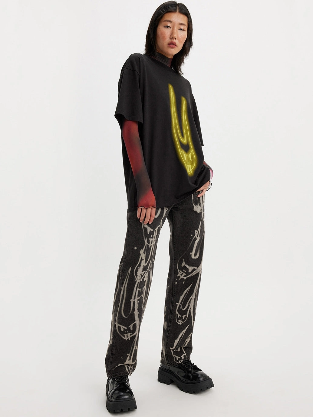 Women's 501 Black Straight Fit Mid Rise Jeans Style Match