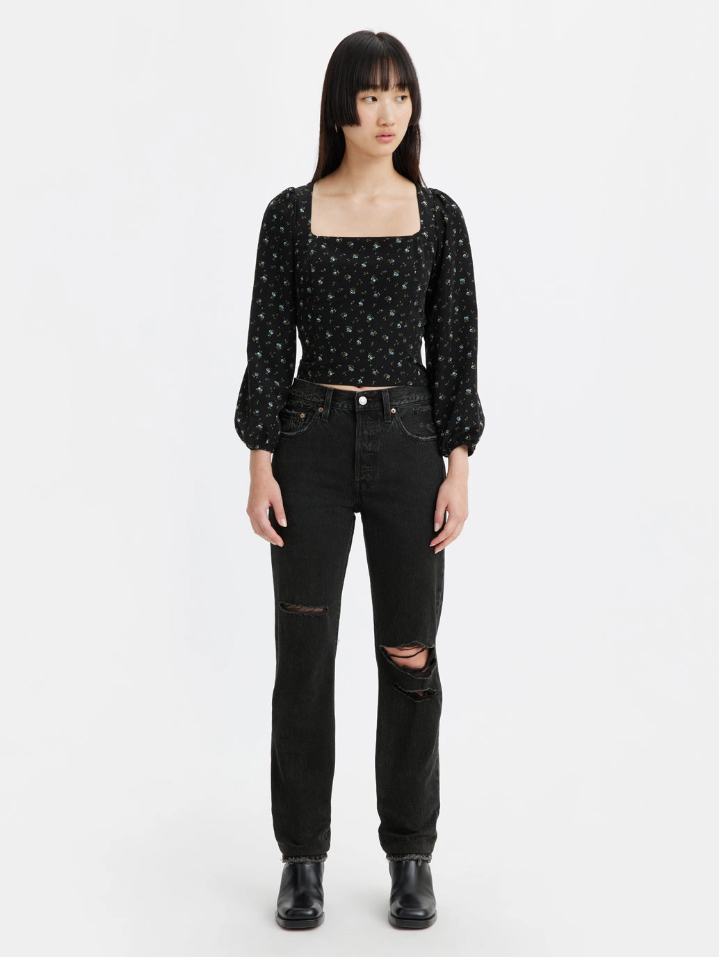 Edgy Design Premium Denim Women's 501 Black Straight Fit Mid Rise Jeans