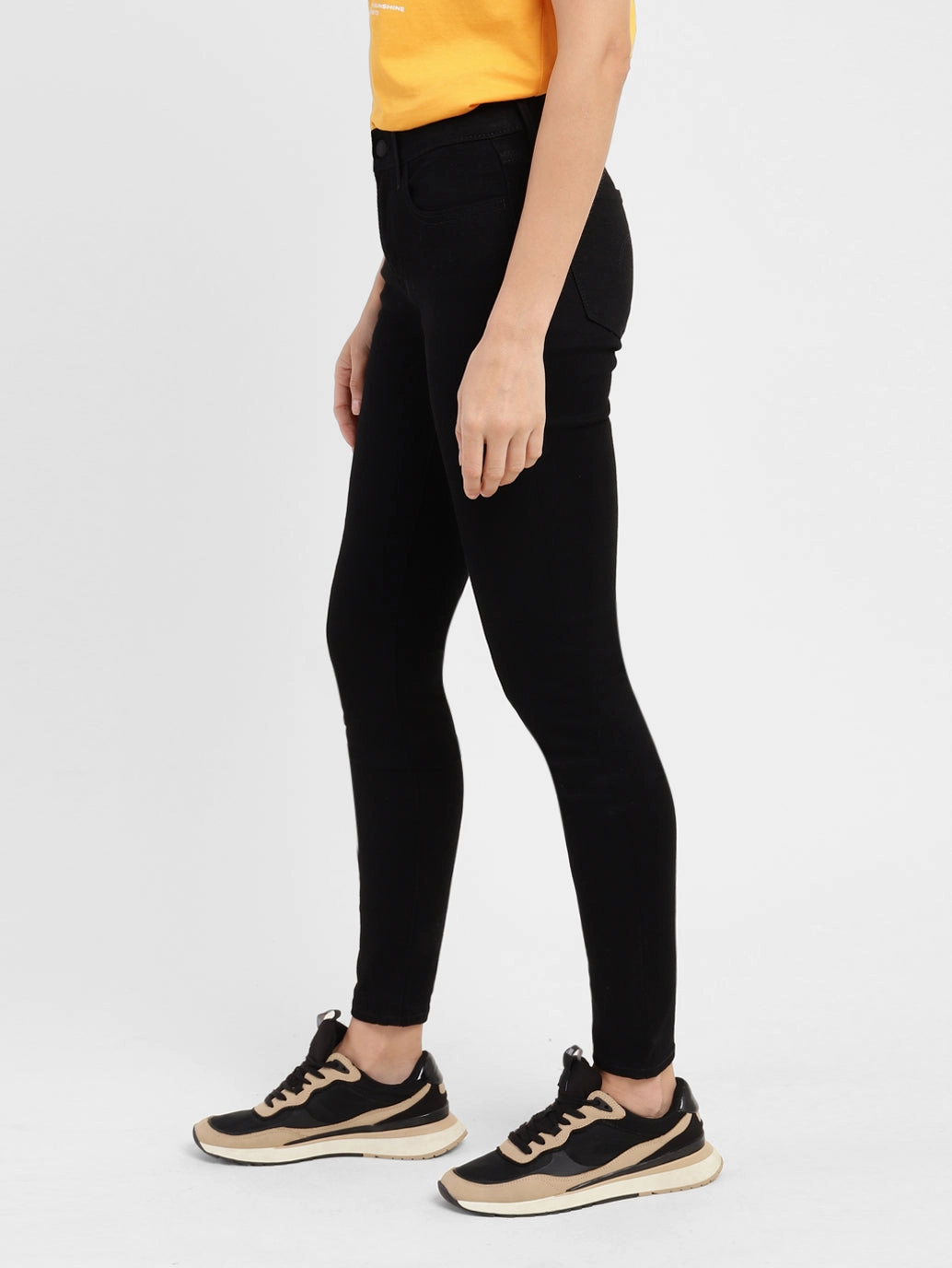 Go-To Basic Women's 710 Black Skinny Fit Mid Rise Jeans