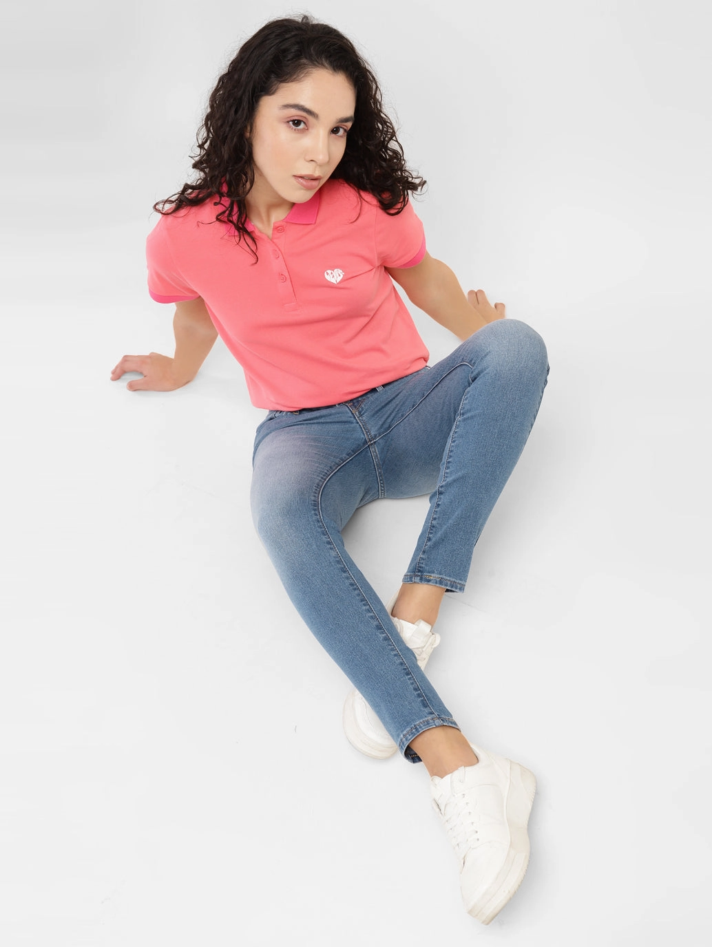 Loose Modern Minimalist Trend Setter Chill Outfit Women's 711 Blue Skinny Fit Mid Rise Jeans