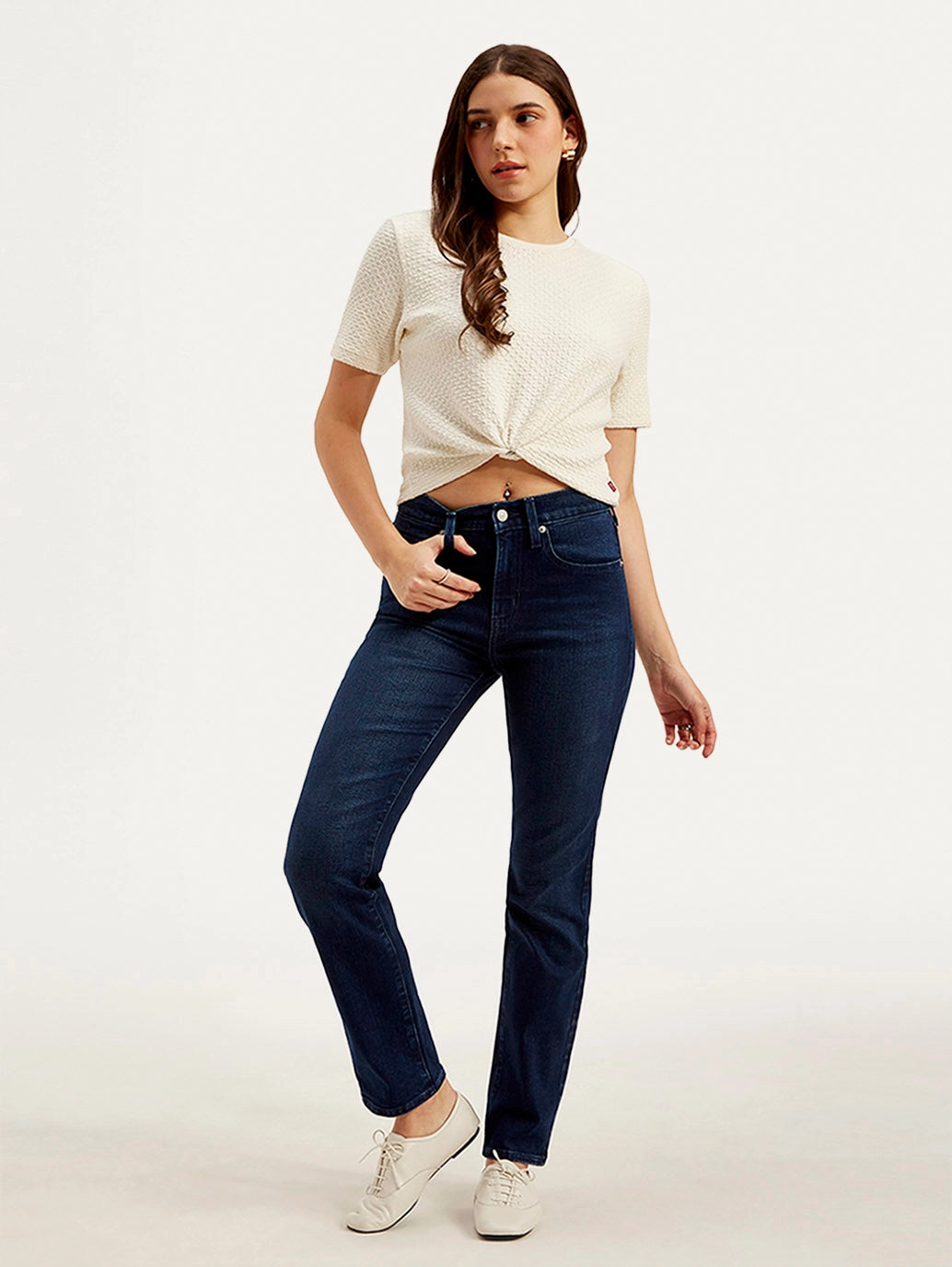 Women's 724 Dark Blue Straight Fit High Rise Jeans Date Night Summer Vibes Effortless Style