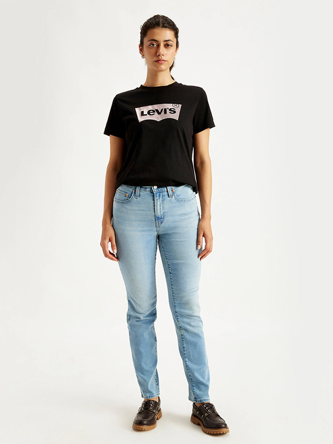 Women's 724 Light Blue Straight Fit High Rise Jeans Relaxed Style Bold