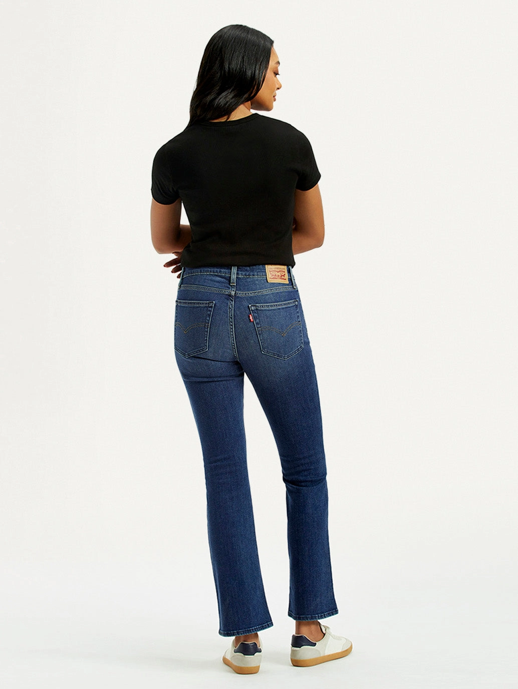 Women's 725 Dark Indigo Flared Fit High Rise Jeans All Round Piece Sustainable Weekend Getaway