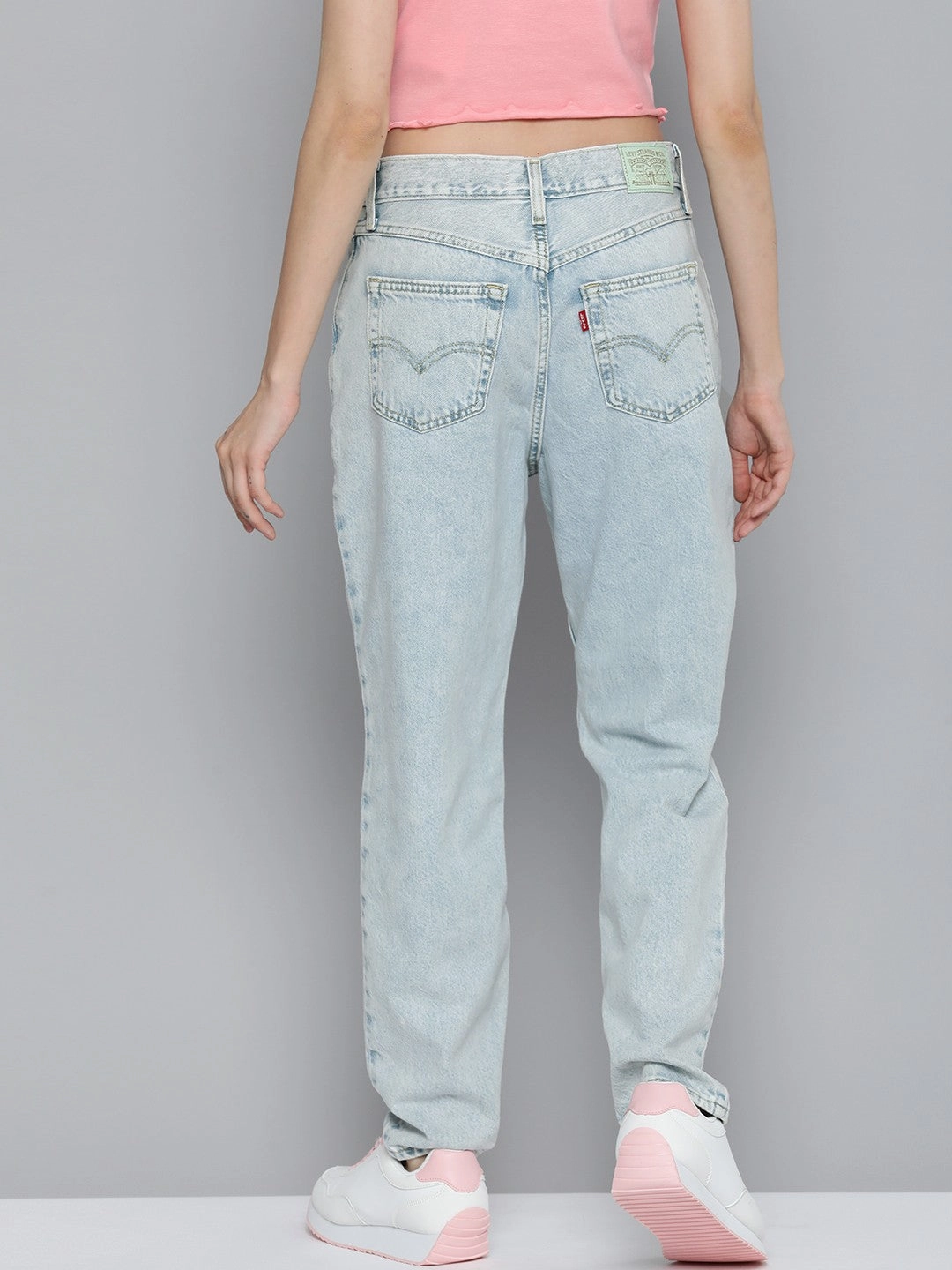 Women's 80s Mom Blue Loose Fit High Rise Jeans Relaxed Style Lightweight Durable