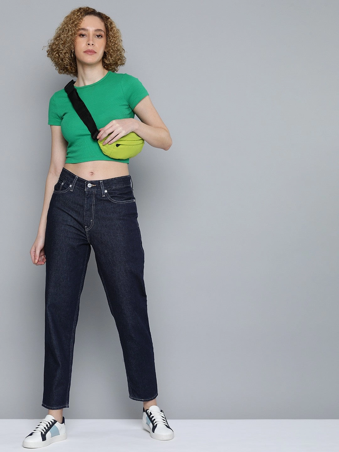 Women's 80s Mom Navy Blue Loose Fit High Rise Jeans Casual Look Sunny Vibes Rainy Day Shopping Day