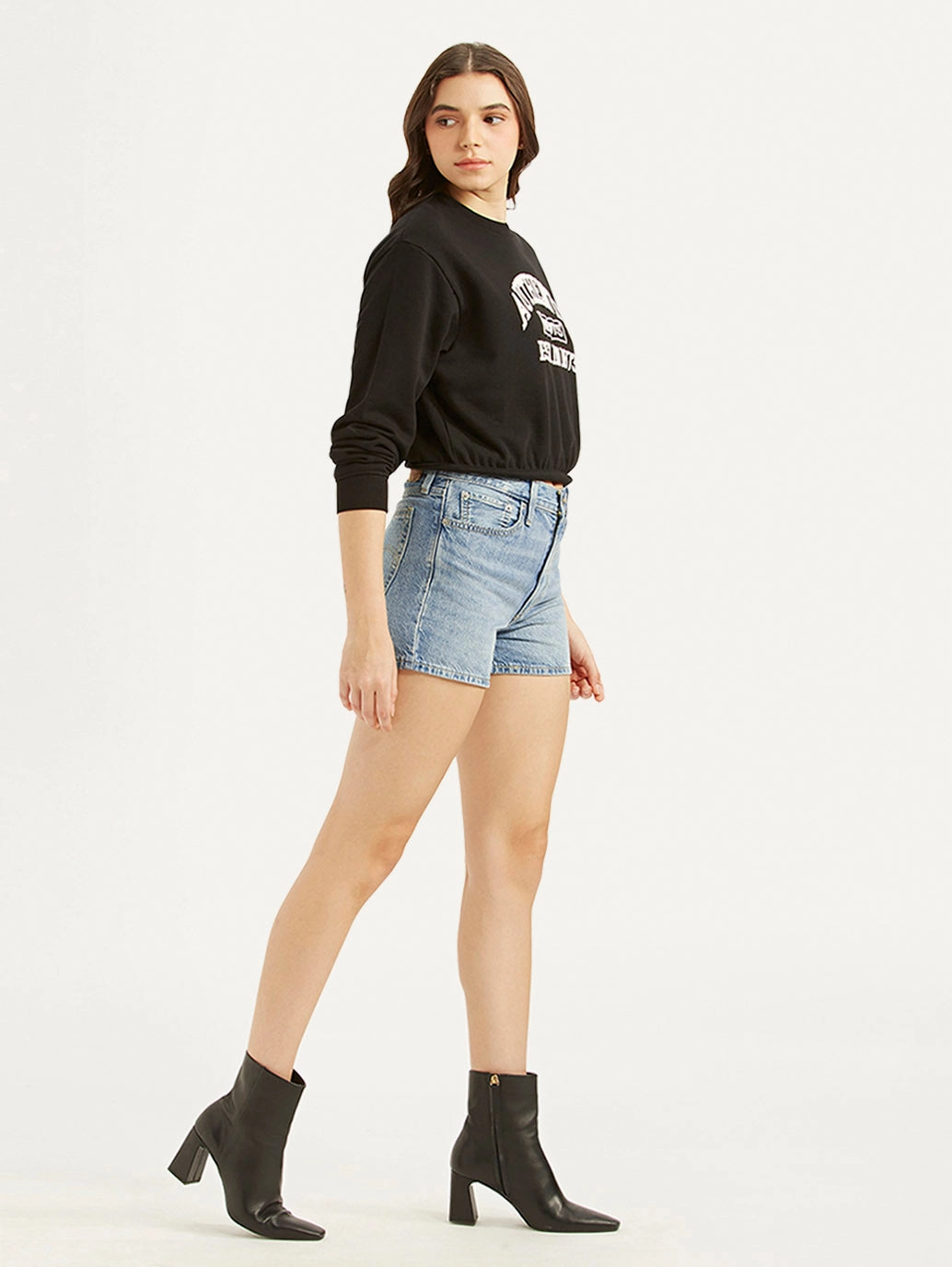 Women's High Rise Blue Regular Fit Shorts Warm Day Outfit