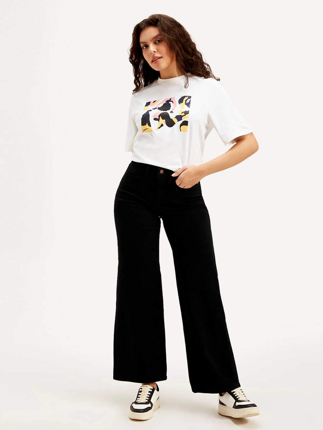 Professional Wear Artist Vibe Rainy Day Vintage Lover Women's Redloop 318 Black Flared Fit Mid Rise Jeans